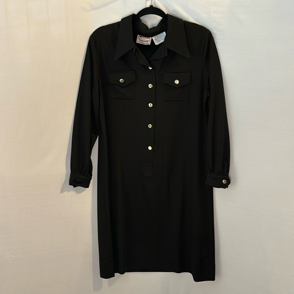 Robinets Black Vintage 1970s Shirt dress Dark Academia